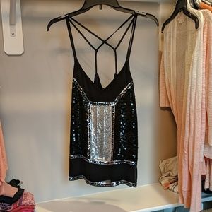 Black and silver express top